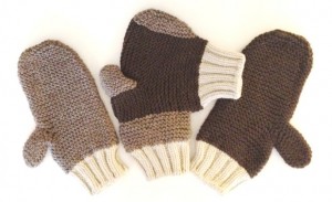 Forever Hand in Hand Mittens for winter romance | Japan Trends